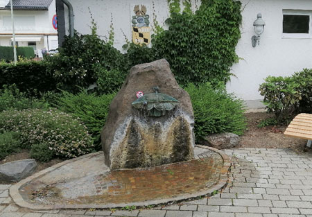 dorfbrunnen