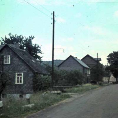 Db Nr 41 1935 Dorfstrasse Sohn Bernhardt Eisel Herbert Strunks Otterbach Getrud Petri Karl Schoppe Karl Kirchner 800x519 1